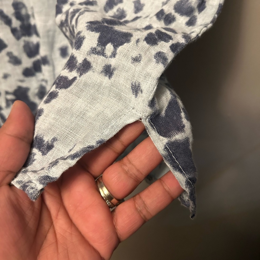 Bellambra shirt - 100% linen blue tie dye short sleeve boxy cut - Picture 7 of 9